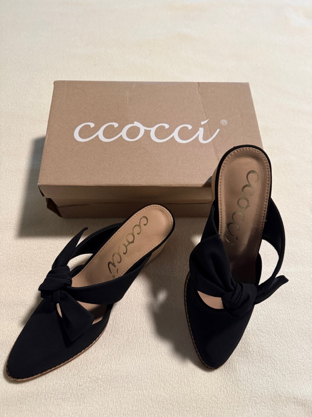 CCOCCI Black Knotted Pointed Mule Slides